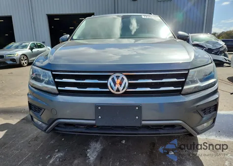 2018 Volkswagen Tiguan Se z USA, uszkodzony, nr VIN 3VV2B7AX6JM003296